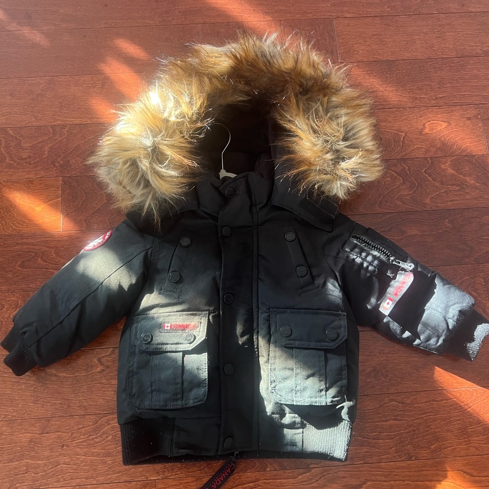 Toddler canada fur hood jacket sz. 2T